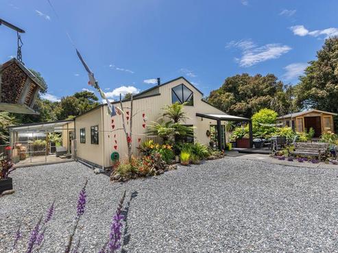 115 Havill Drive, Hokitika