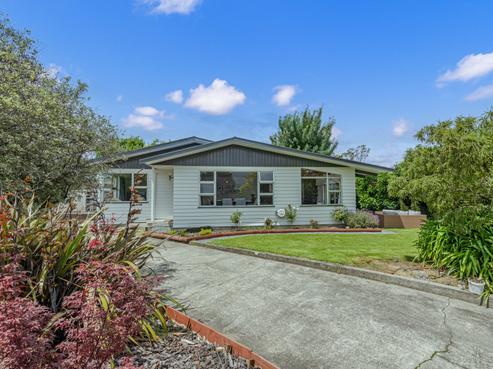 43 John F Kennedy Drive, Milson