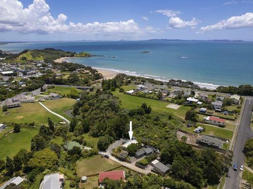 25 Paradise Road, Coopers Beach