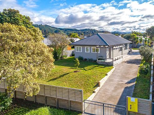 223 Linton Crescent, Whangamata