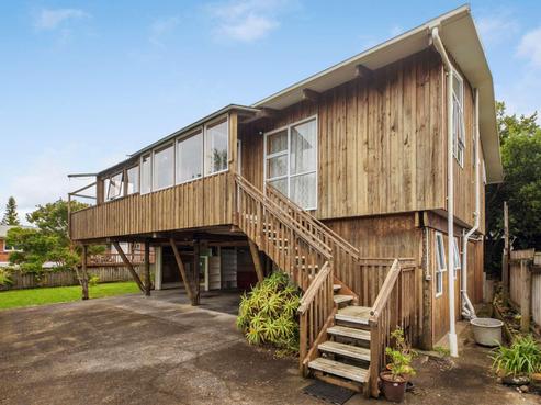 31A Savoy Road, Glen Eden