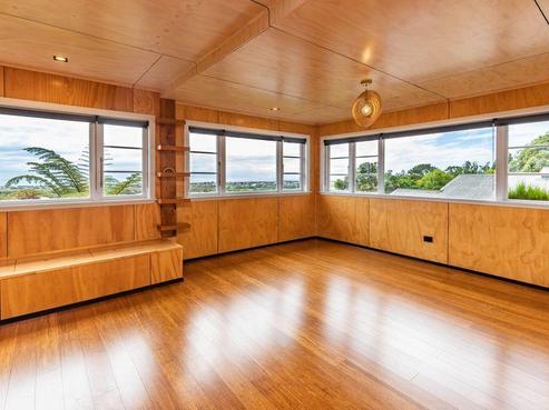 13 Tindale Road, Greymouth