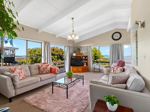 267 Mahurangi East Road, Snells Beach