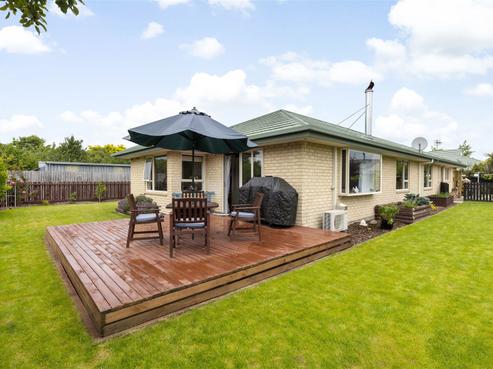 18B Parsonage Road, Woodend