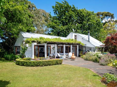 33 Waimarama Road, Havelock North