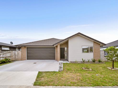 22 Lamborn Drive, Papakura