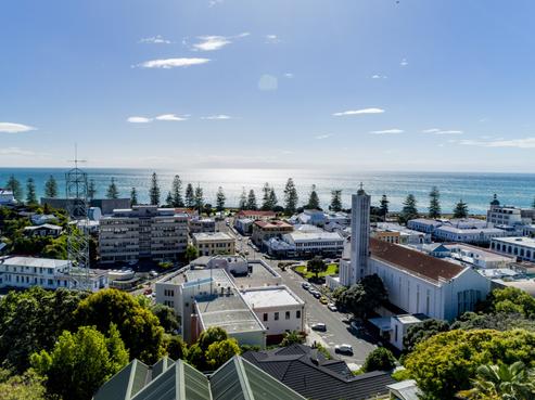 6 Madeira Road, Napier Hill