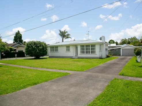 61 Campbell Street, Leamington