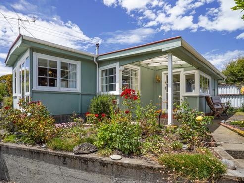 69 Dunns Avenue, The Pines Beach