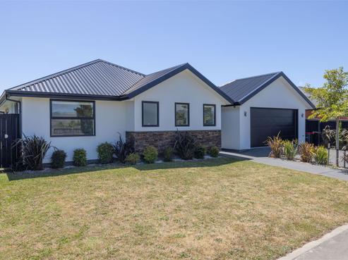 9 Deerwood Lane, Aidanfield