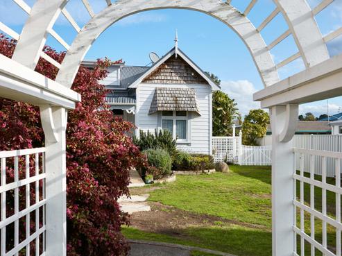 832 Gladstone Road, Te Hapara