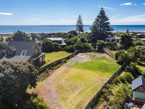 5 Babbacombe Avenue, Otaki Beach
