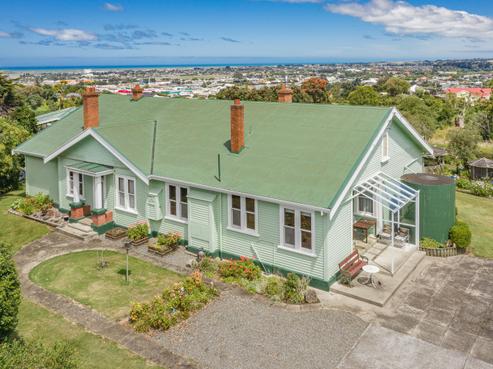 34 Shakespeare Road, Bastia Hill