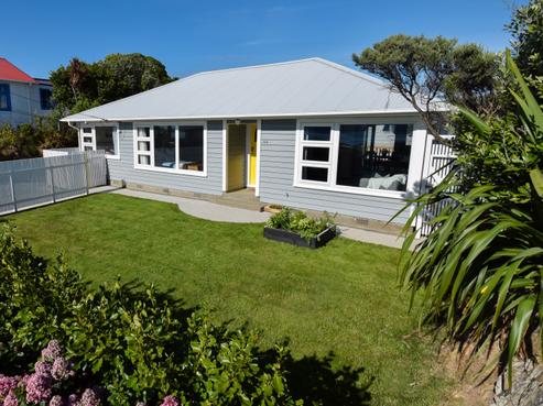 166 Buckley Road, Southgate