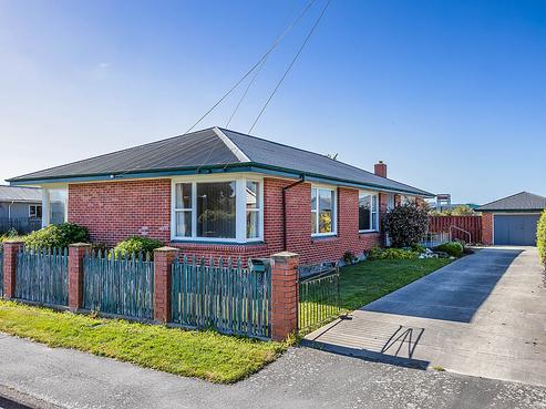 8 Pound Street, Amberley