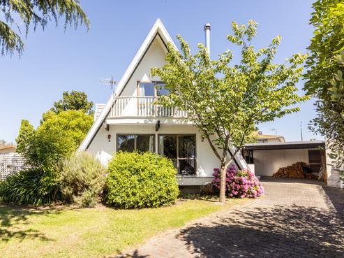 7 Hamlin Place, Greenmeadows