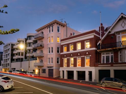 300 Oriental Parade, Oriental Bay