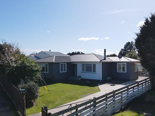 8 Hendersons Line, Marton
