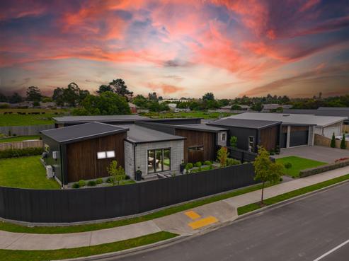 10 Tuatahi Avenue, Solway
