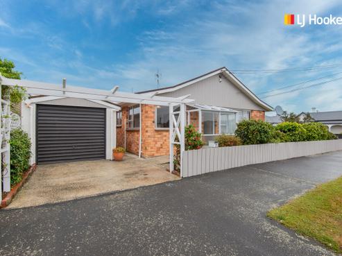 35 Jackson Street, Saint Kilda