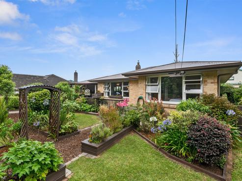 1 Kiwi Street, Springfield