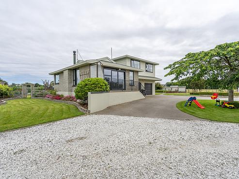 141 Steel Road, Lorneville