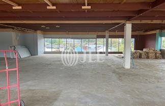 Fantastic Full Floor!