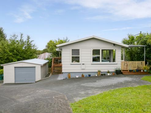 100 Gillies Avenue, Taupo