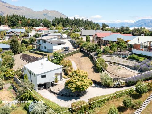 16 Plantation Road, Wanaka