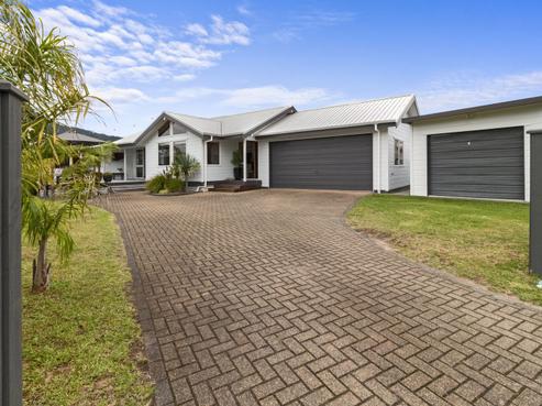 3 The Dunes, Pauanui