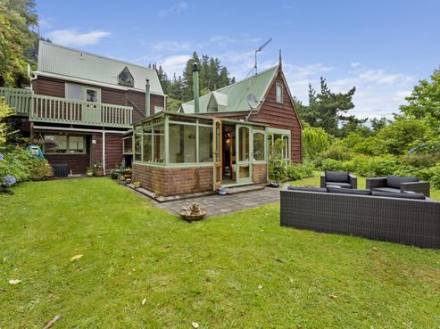 312 Moores Valley Road, Wainuiomata