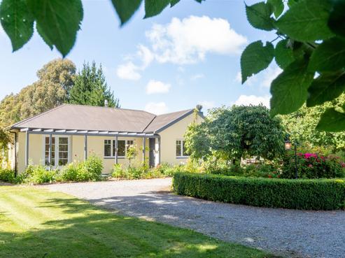 43 South Eyre Road, Clarkville