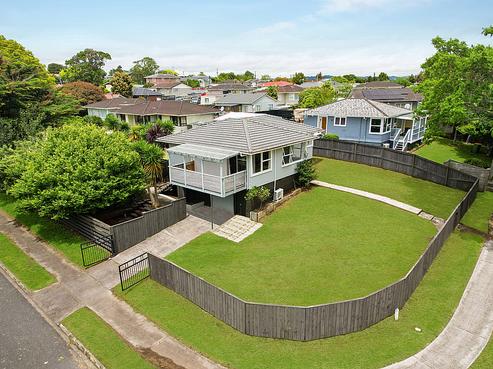 32 Hobart Crescent, Wattle Downs