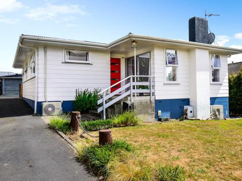 64 Snell Drive, Chartwell