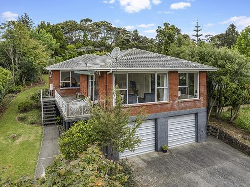 52 Rimutaka Place, Titirangi