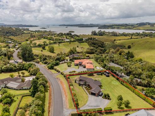 18 Kingfisher Drive, Kerikeri