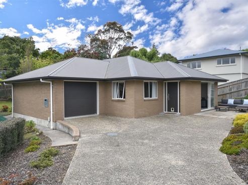 7 Eastbank Street, Waverley