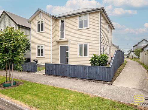 5 Stitchbird Crescent, Papakura