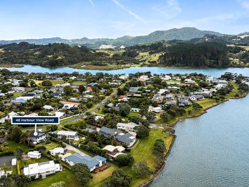 48 Harbour View Road, Point Wells