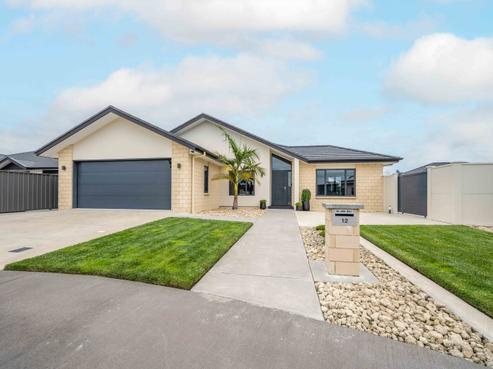 12 Benmore Place, Poraiti