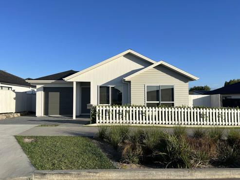 5 Siren Street, Wainui