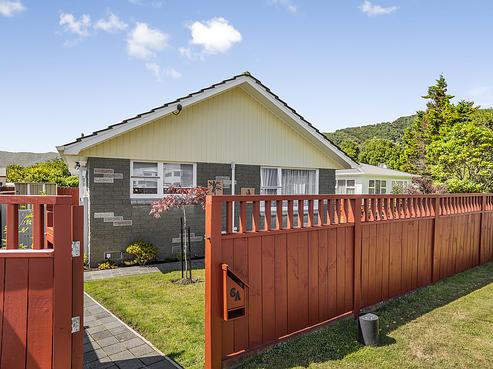 6A Parkway, Wainuiomata