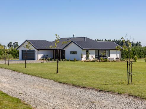647 Mairaki Road, Fernside