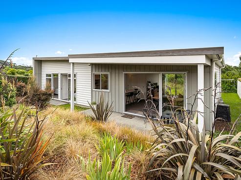 45 Laly Haddon Place, Matakana