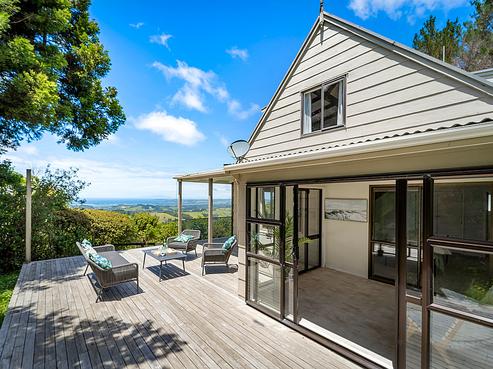 18 Govan Wilson Road, Whangaripo