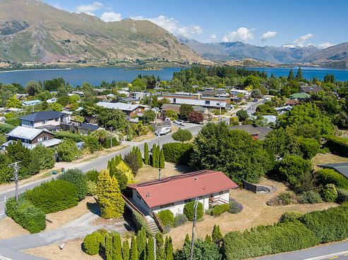6 Totara Terrace, Wanaka