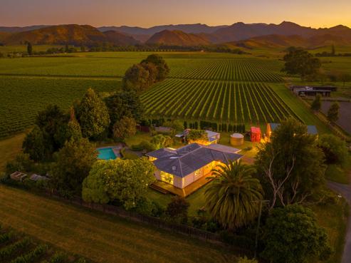 629 Hawkesbury Road, Fairhall