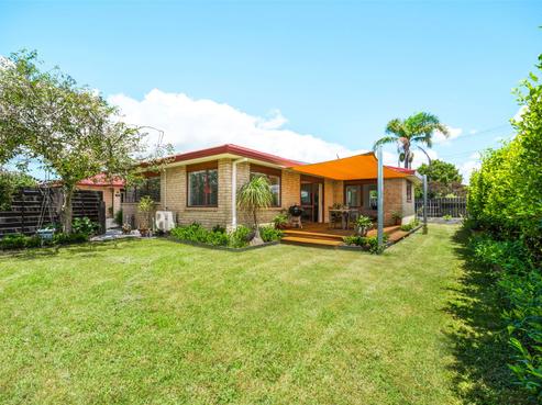 732D Te Atatu Road, Te Atatu Peninsula