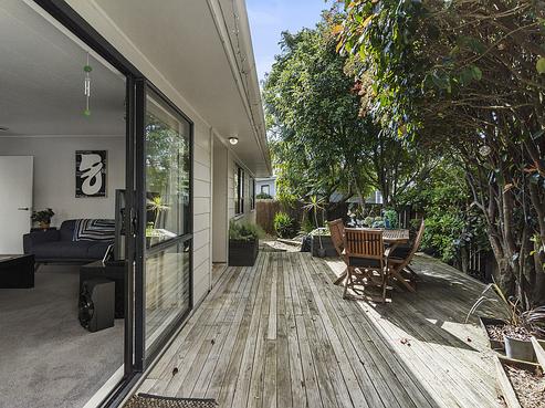 1/20 Glenhaven Place, Te Atatu Peninsula