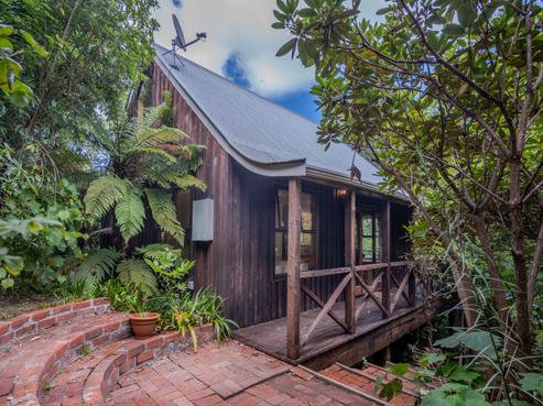 21 Muter Street, Akaroa